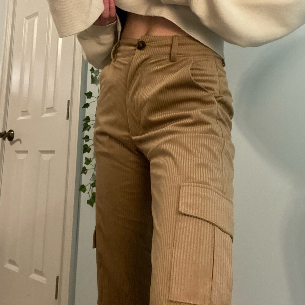 BROWN CORDUROY PANTS 🌱🍄